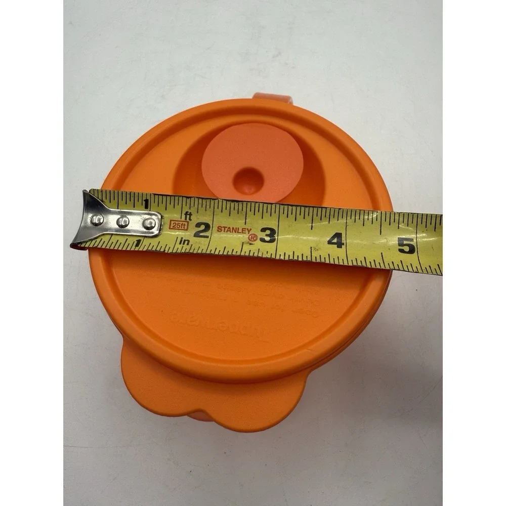 Tupperware 3155A-1 Microwavable 16 oz Soup Mug W/Vented Spout Lid -‎ Orange